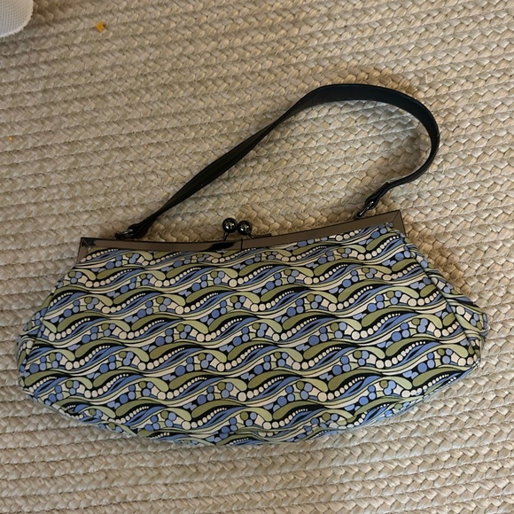 Talbots Kiss Lock with Handle Elegant Patterned Women's Clutch - Picture 10 of 10